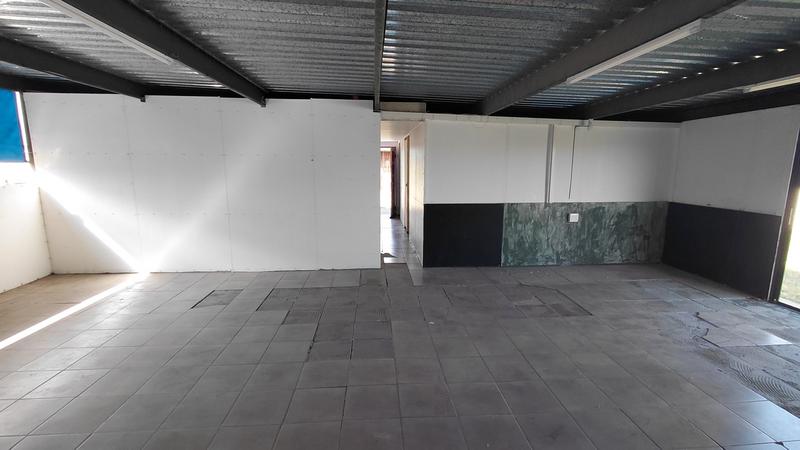 6 Bedroom Property for Sale in Ferreira Free State